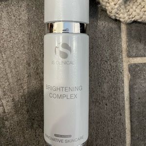 is clinical brightening complex  used once